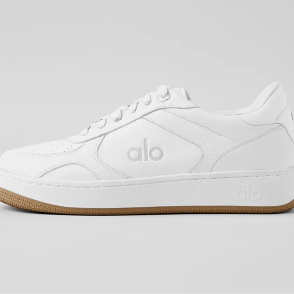 Alo Sneakers